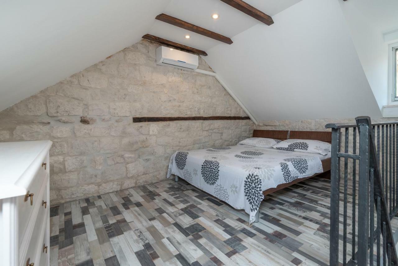 Apartman Skuribanda Apartment Trogir Luaran gambar