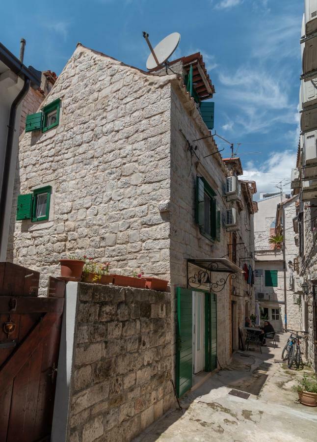 Apartman Skuribanda Trogir Luaran gambar
